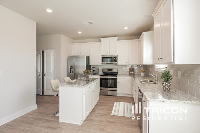 Photo - 176 Queenshall Rd