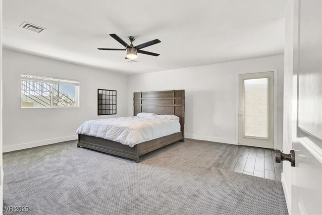 Photo - 1600 Eaton Dr