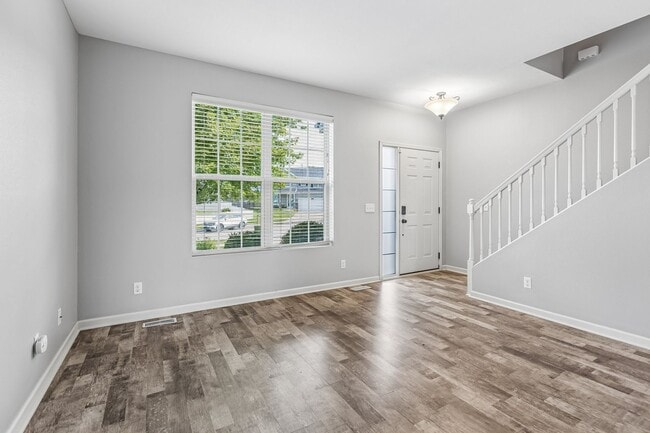 Photo - 15915 Filmore Cir