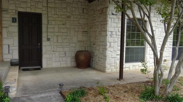 Photo - 5551 Woodland Hill Townhome
