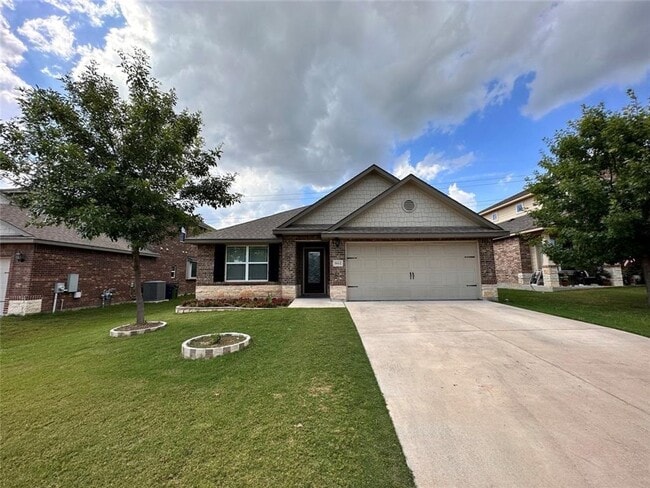 Photo - Round Rock Charmer!