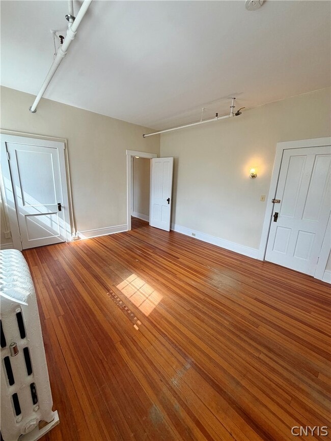 Photo - 170 Kenwood Ave