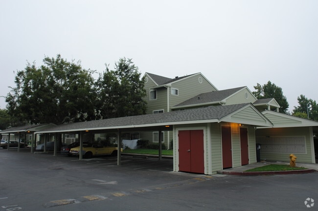 Photo - Eden Baywood Apartments