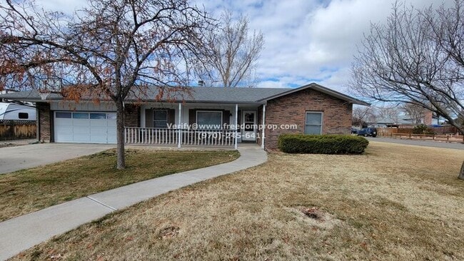 Building Photo - 595 Starlight Dr