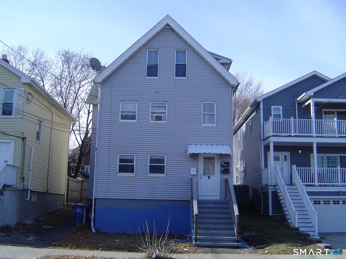 Photo - 380 Blatchley Ave Unit 1st Floor