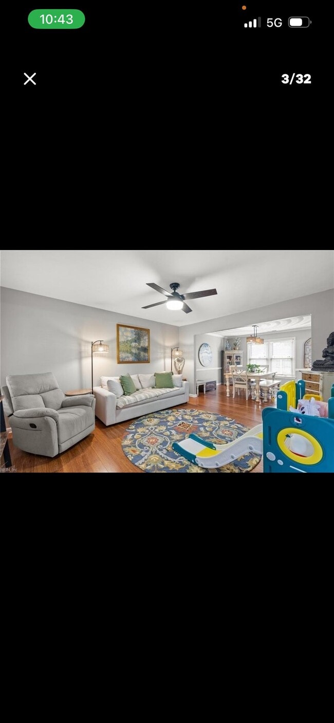Photo - 181 Golden Maple Dr