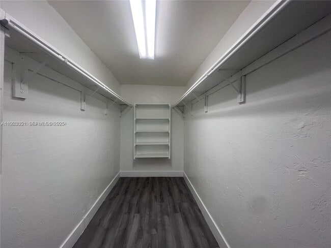 Photo - 19122 NW 36th Ave Unit B