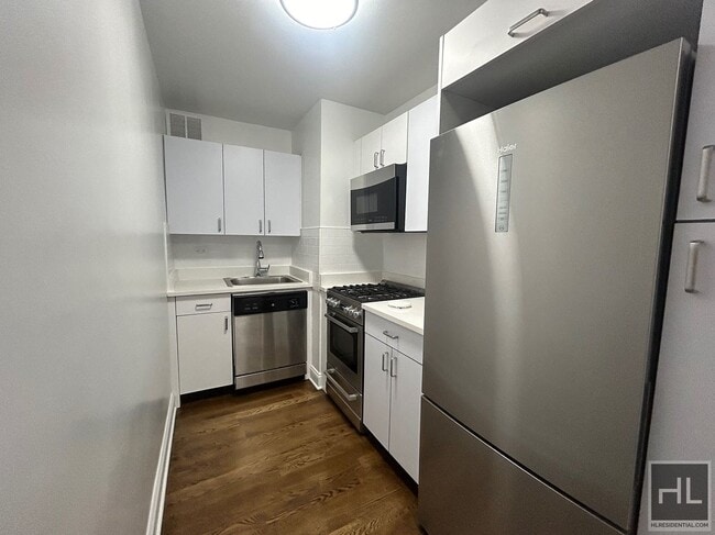 Photo - 5 AVENUE Unit 6K