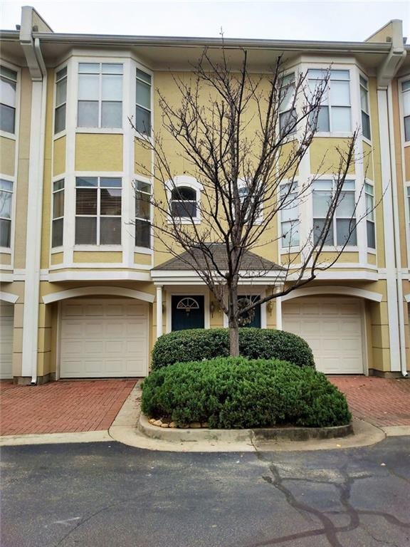 Photo - 375 Highland Ave NE