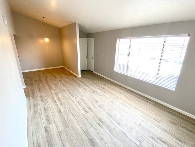 Photo - Spacious Two Bedroom Two Bath Condo in Tempe