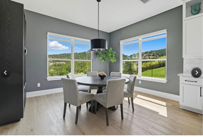 Photo - 6817 Davenport Divide Rd