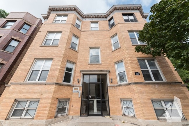 Photo - 1022 N Damen Ave Unidad 1022-1 Rental