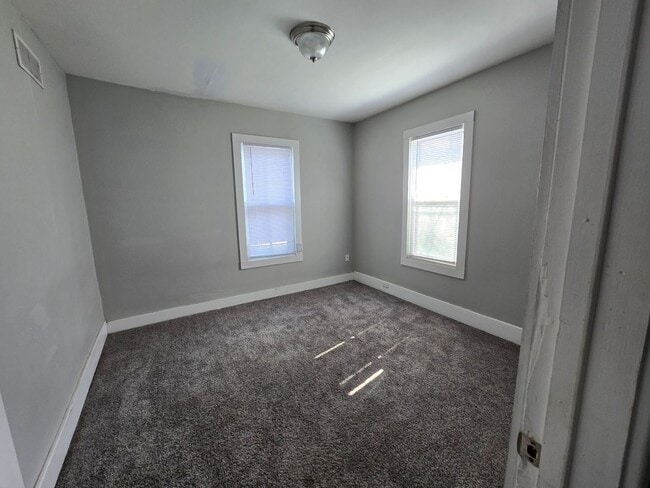 Photo - 5 Bedroom House