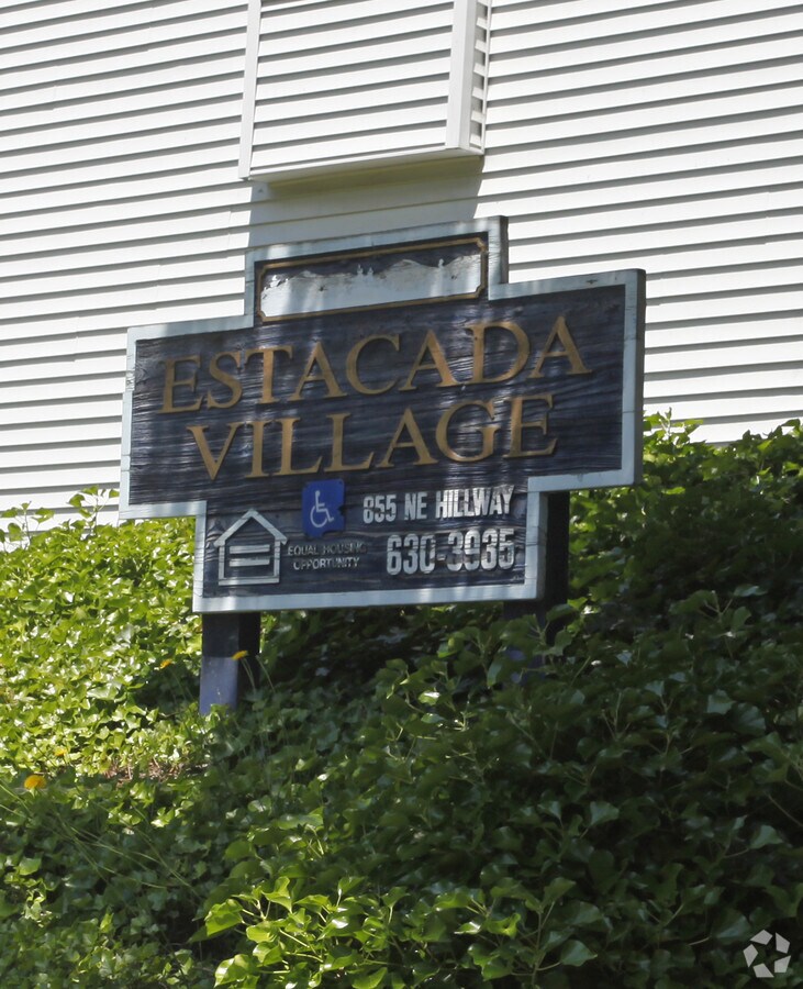 Photo - Estacada Village