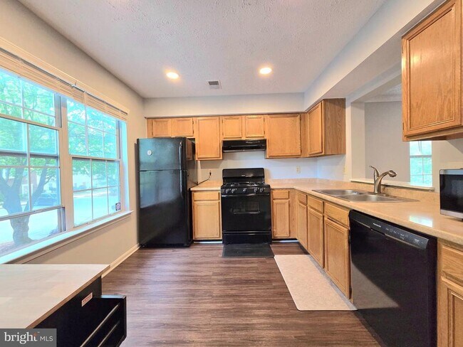 Photo - 7266 Mahogany Dr