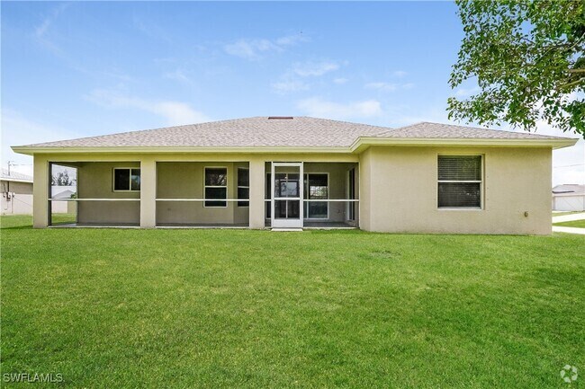 Building Photo - 1100 NW 21st Ave Rental