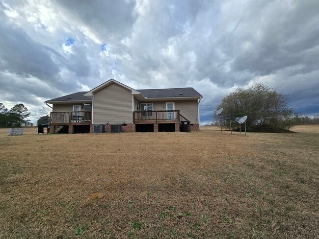 Rear Elevation/Deck - 1114 Bill Avery Rd Unit Green Terrace 4A