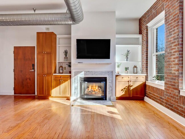 Photo - 1158 Ponce De Leon Ave NE
