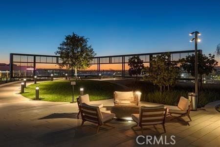 Photo - 889 Francisco St