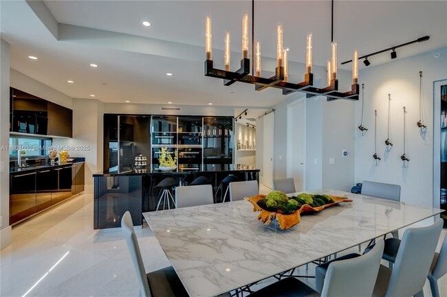 Photo - 18555 Collins Ave Unit 2403