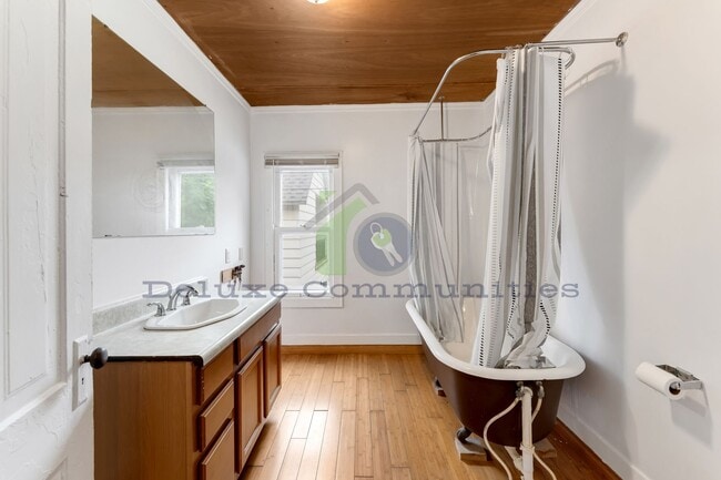 Photo - 346-346 Diamond Ave SE Unit 2