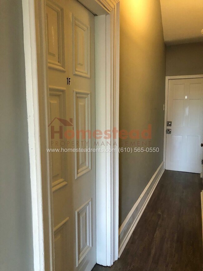 Photo - 623 W Main St Unit 1F