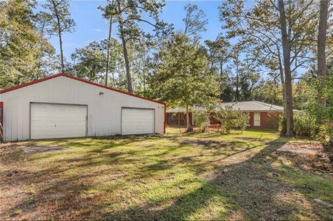 Photo - 58050 Churchill Rd