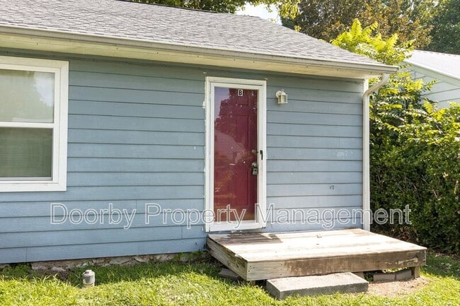 Building Photo - 5345 Lazard St Rental