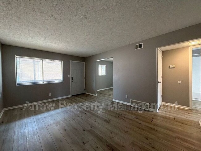 Photo - 922 A St Unit 4