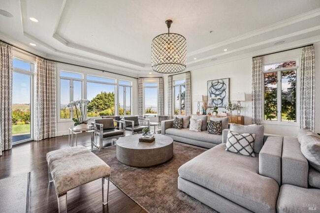 Photo - 138 Gilmartin Dr