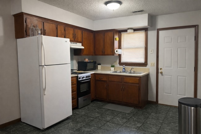 Photo - 1341 New York St