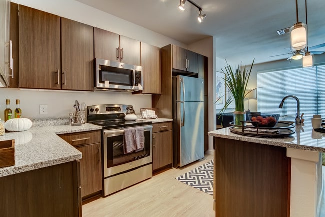 Building Photo - Dalian Monterrey Village Rental