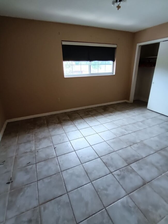 Photo - 5505 Hernandes Dr Unit 108