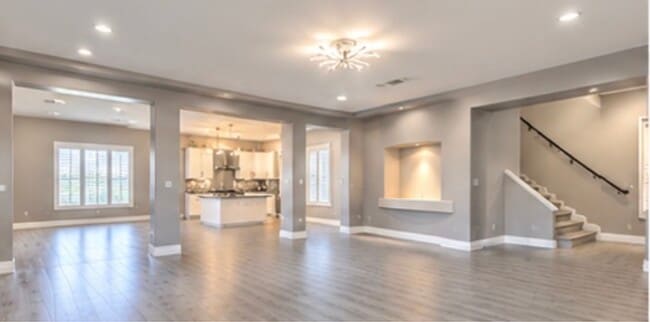 8200 Duncan Peak Ct