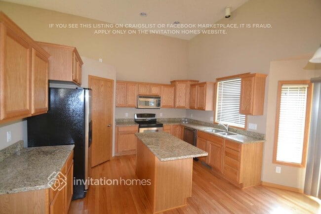 Photo - 336 Brady St