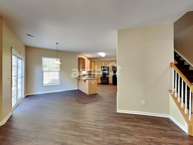 Photo - 16109 Long Talon Way