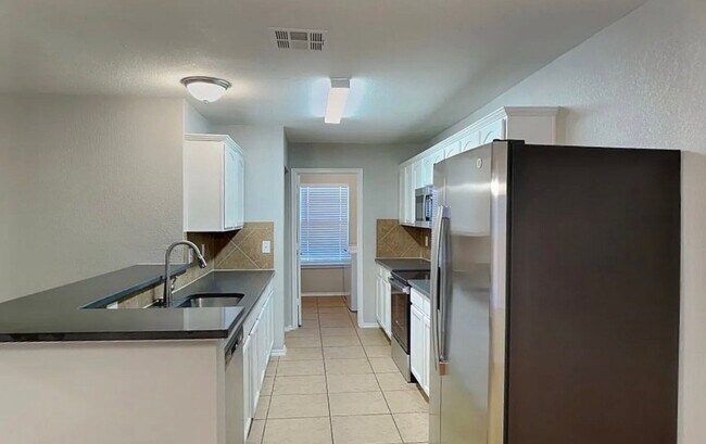 Photo - MOVE IN READY