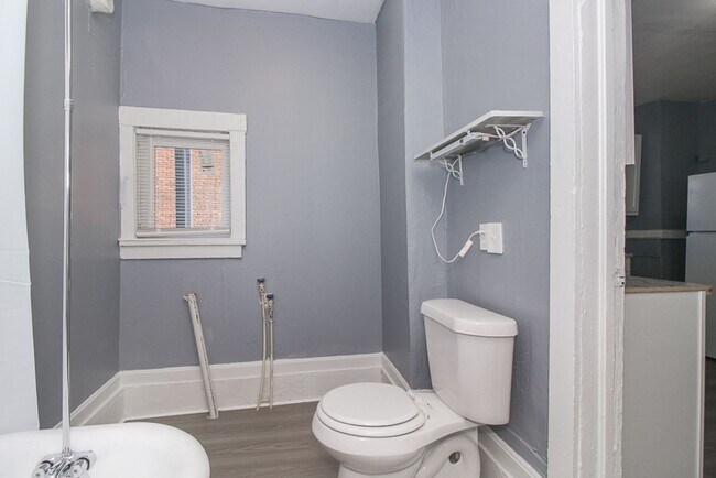 Photo - 1470-1472 W 110 ST CLEVELAND, OH. 44102 Unit 1470