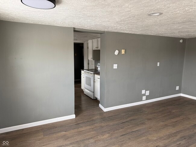 Photo - 7881 N 200 W