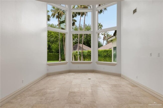 1615 Palazzo Dr