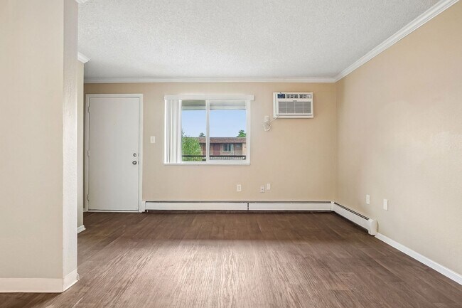 Knollwood and Tanglewood Apartments