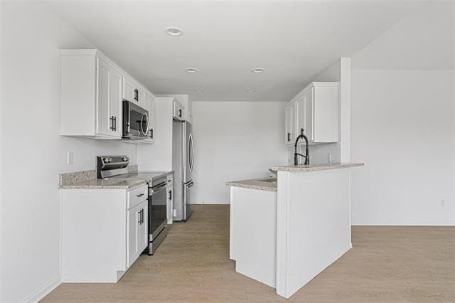 Photo - 140 Middlebrook Ln