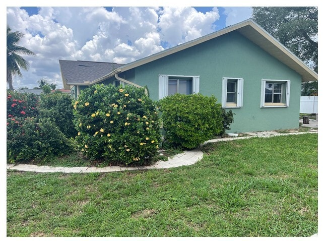 Photo - Mom's Rental
