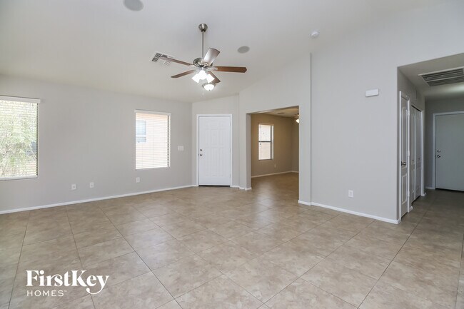 Photo - 4186 E Aragonite Ln