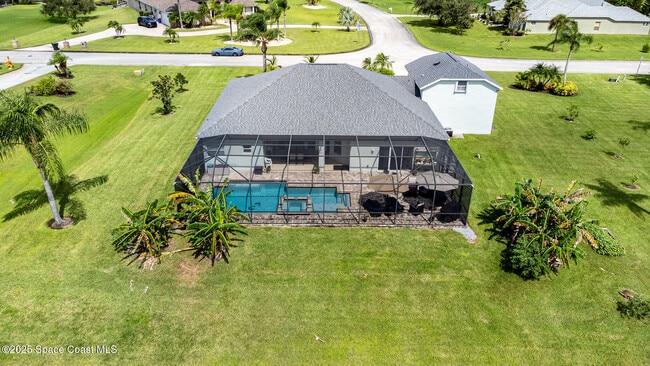 929 Hialeah St