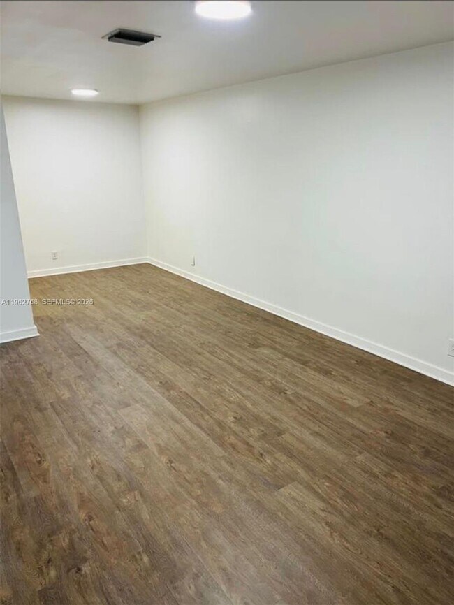 Photo - 5820 NW 23rd St Unit 5820