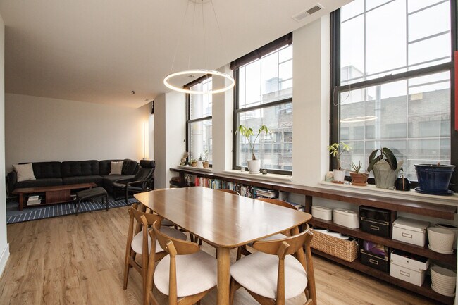 Photo - 740 S Federal St Unit 1204