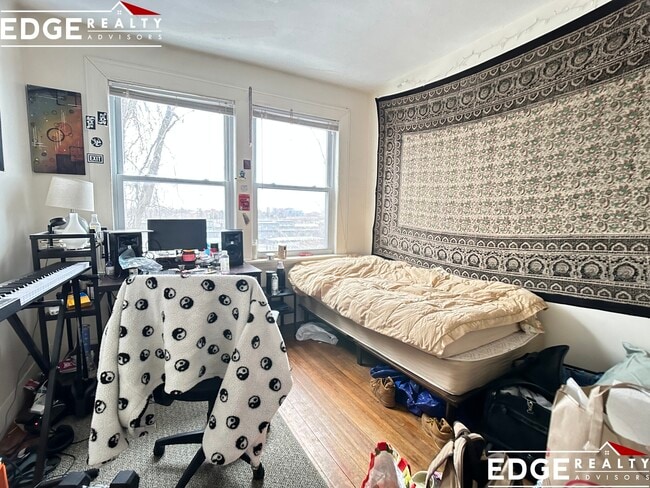 Photo - 22 Wadsworth St Unidad 2