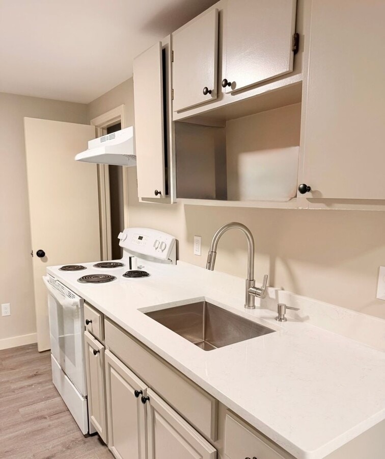 Photo - Pet-friendly Apartments for Rent in Hartford, VT!