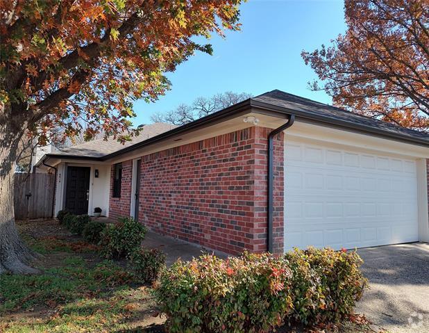 Building Photo - 6618 Parkview Ln Rental